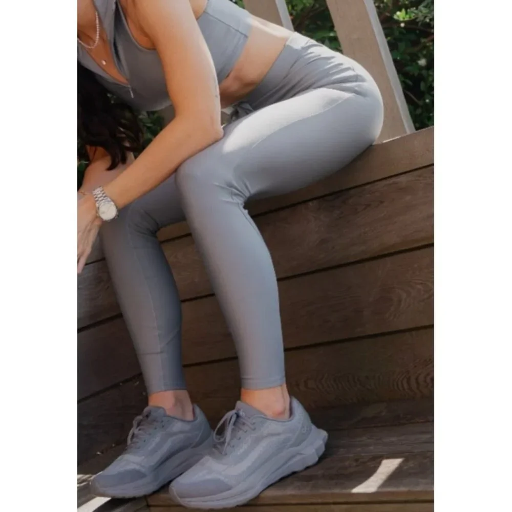 Alo Airlift High-Waist Light Speed Legging Lunar Grey Hi-Rise Tights Skinny Pant